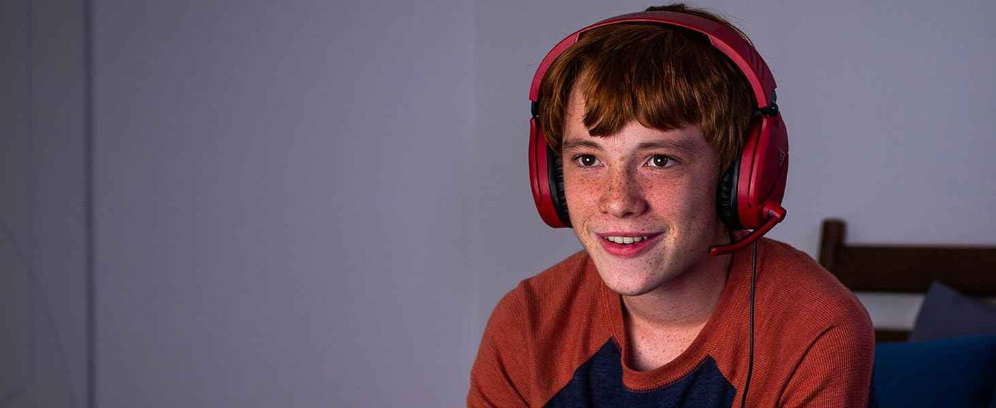 Turtle Beach Recon 70 Multiplatform Gaming Headset for PS5, PS4, Xbox Series X|S, Xbox One, PC & Mobile w/ 3.5mm Wired Connection - Flip-to-Mute Mic, 40mm Speakers, Lightweight Design, Midnight Red