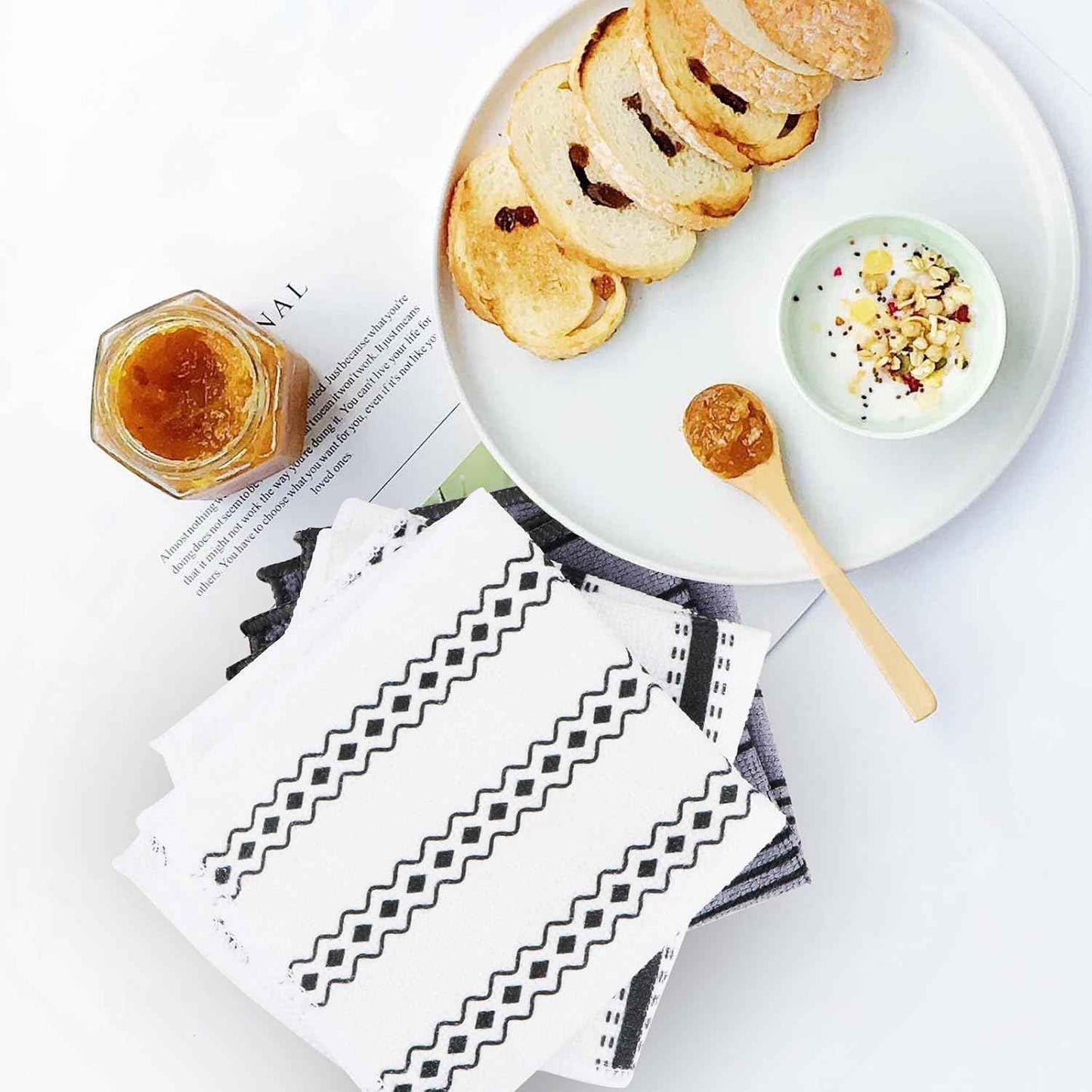 HOMEXCEL Microfiber Cleaning Cloth, Kitchen Towels 12 Pack, Lint Free, Scratch-Free, Highly Absorbent, Reusable Dish Towels for Kitchen and Household