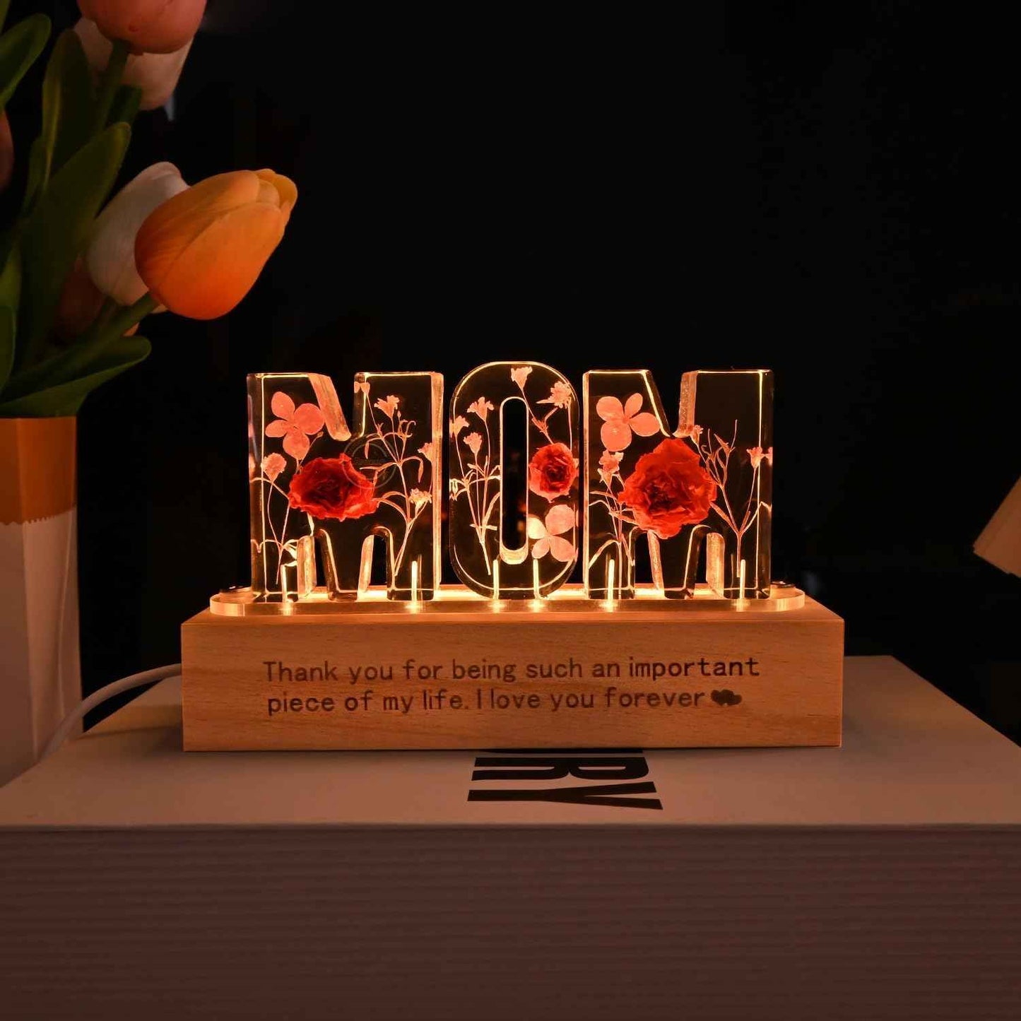 Britrio Gift for Mom Women Grandma Rose Dry Flower Night Light Lamp for Mother's Day Mom Birthday from Son Daughter Dried Pressed Flower Letter Led Light Christmas Gift Home Bedroom Decor