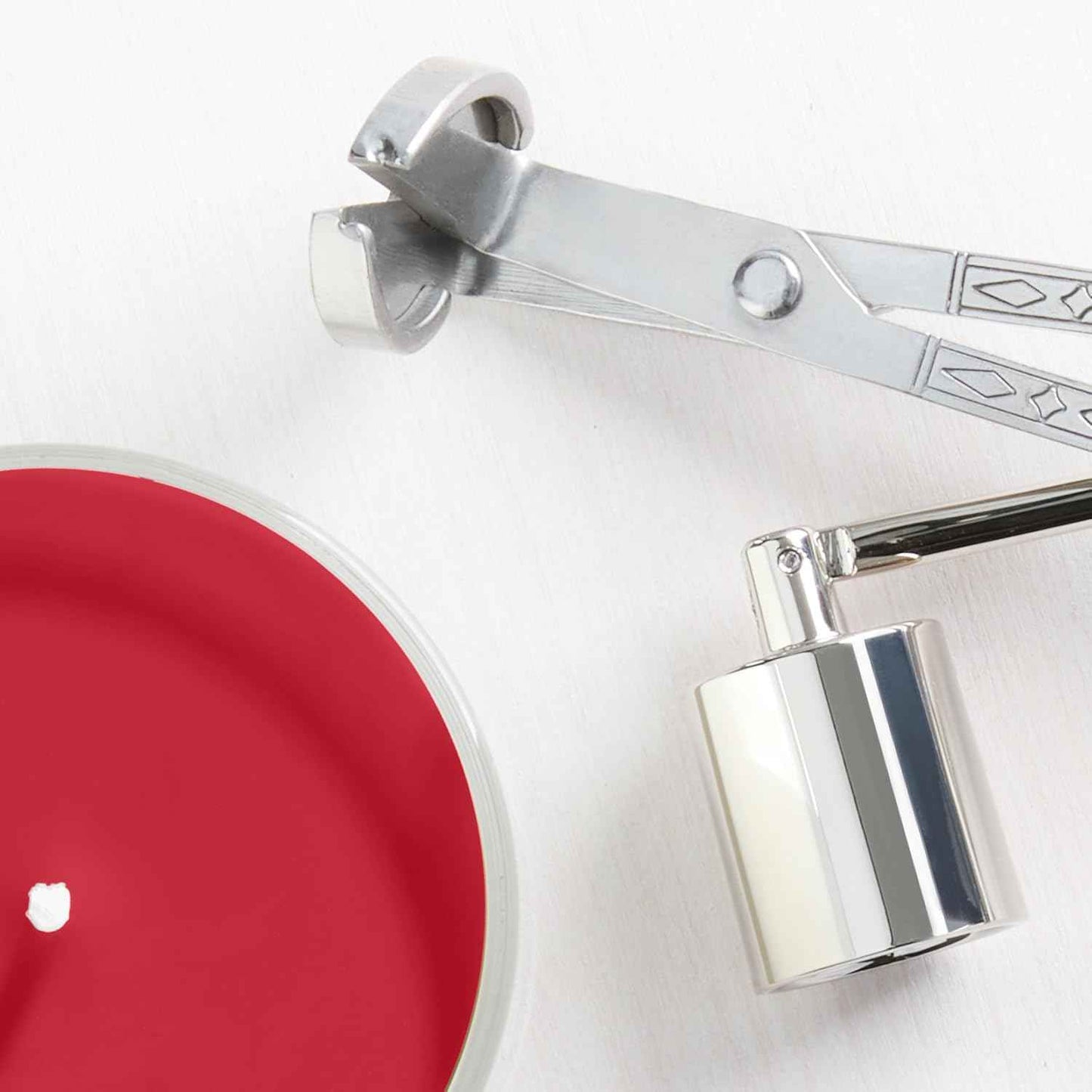 Yankee Candle Christmas Eve Scented Candle, 22oz Large Jar with up to 150 Hour Burn Time, Giftable, Holidays