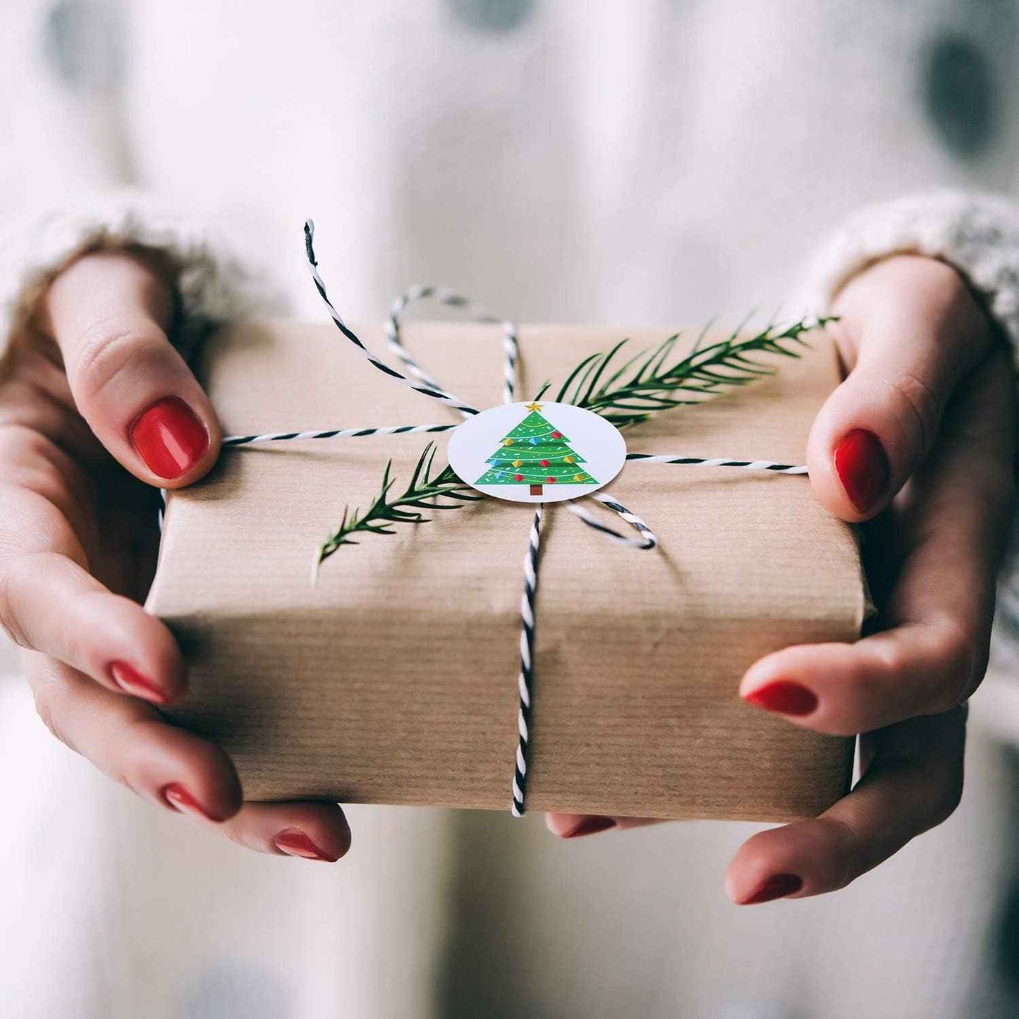 500 Pieces Christmas Tree Roll Stickers Christmas Holiday Stickers for Xmas Decorations, DIY Craft, Scrapbooking