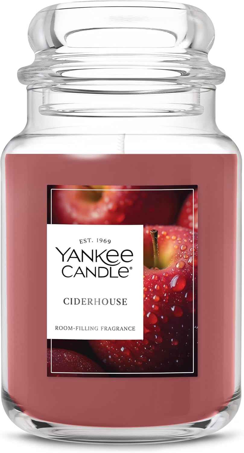 Yankee Candle Autumn Wreath, Fall Scented Candle, 22oz Large Jar with up to 150 Hour Burn Time