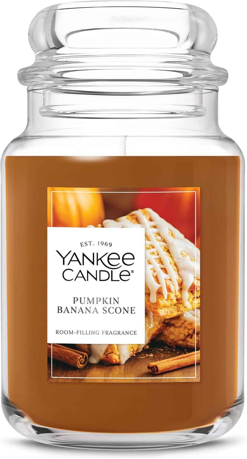 Yankee Candle Autumn Wreath, Fall Scented Candle, 22oz Large Jar with up to 150 Hour Burn Time