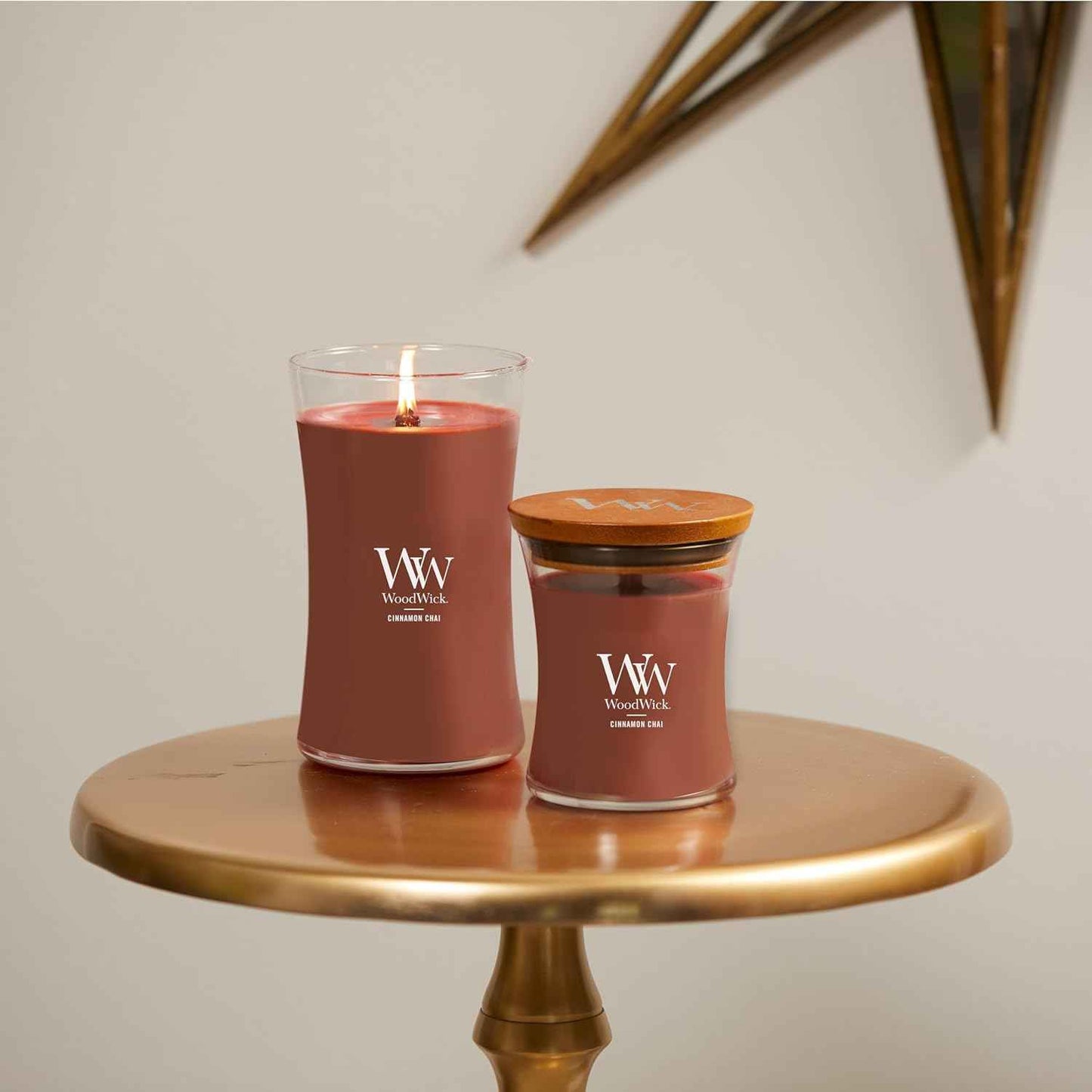 WoodWick Cinnamon Chai Holiday Candle Gifts for Women and Men, 9.7 oz Medium Hourglass Candle with Crackling Wick