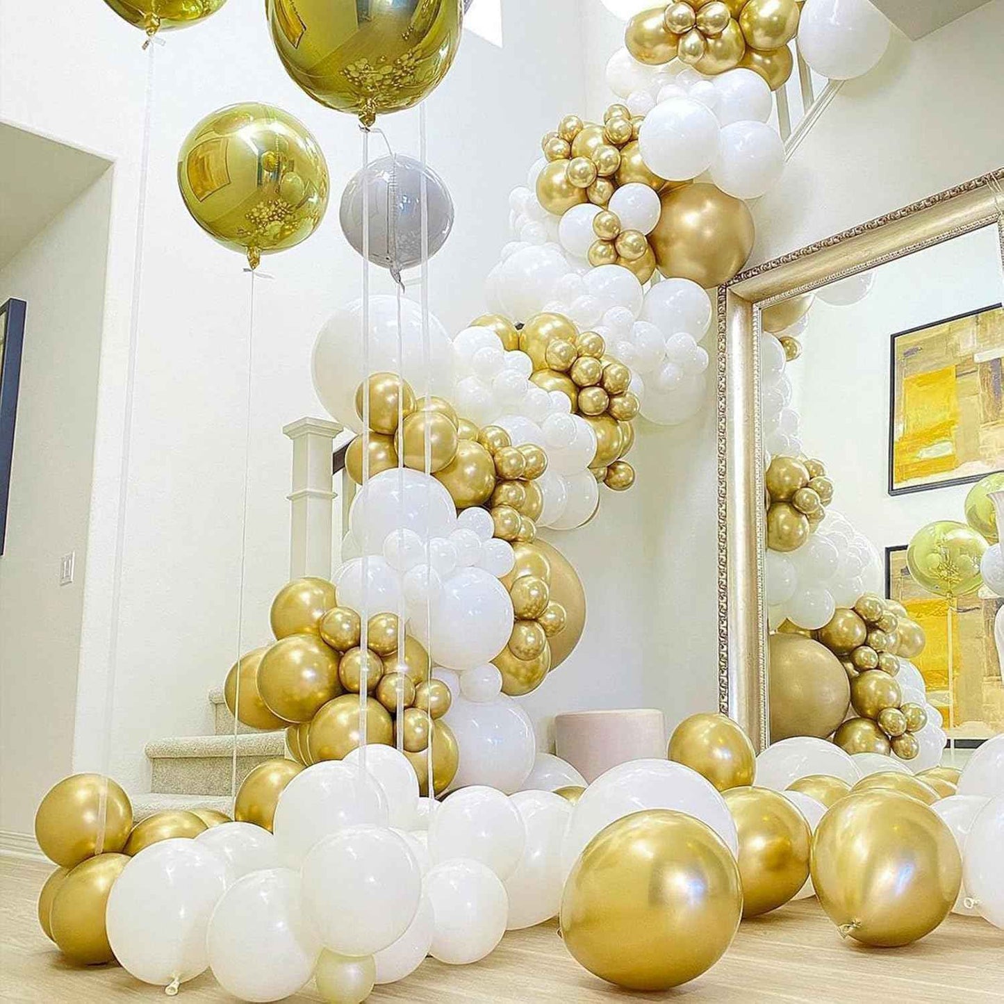 PartyWoo Gold Balloons 140pcs Different Sizes of 18 12 10 5 Inch Gold Balloon Arch Kit Garland for Birthday Wedding Anniversary Baby Shower Graduation Retirement Casino Party Decorations Gold-G101