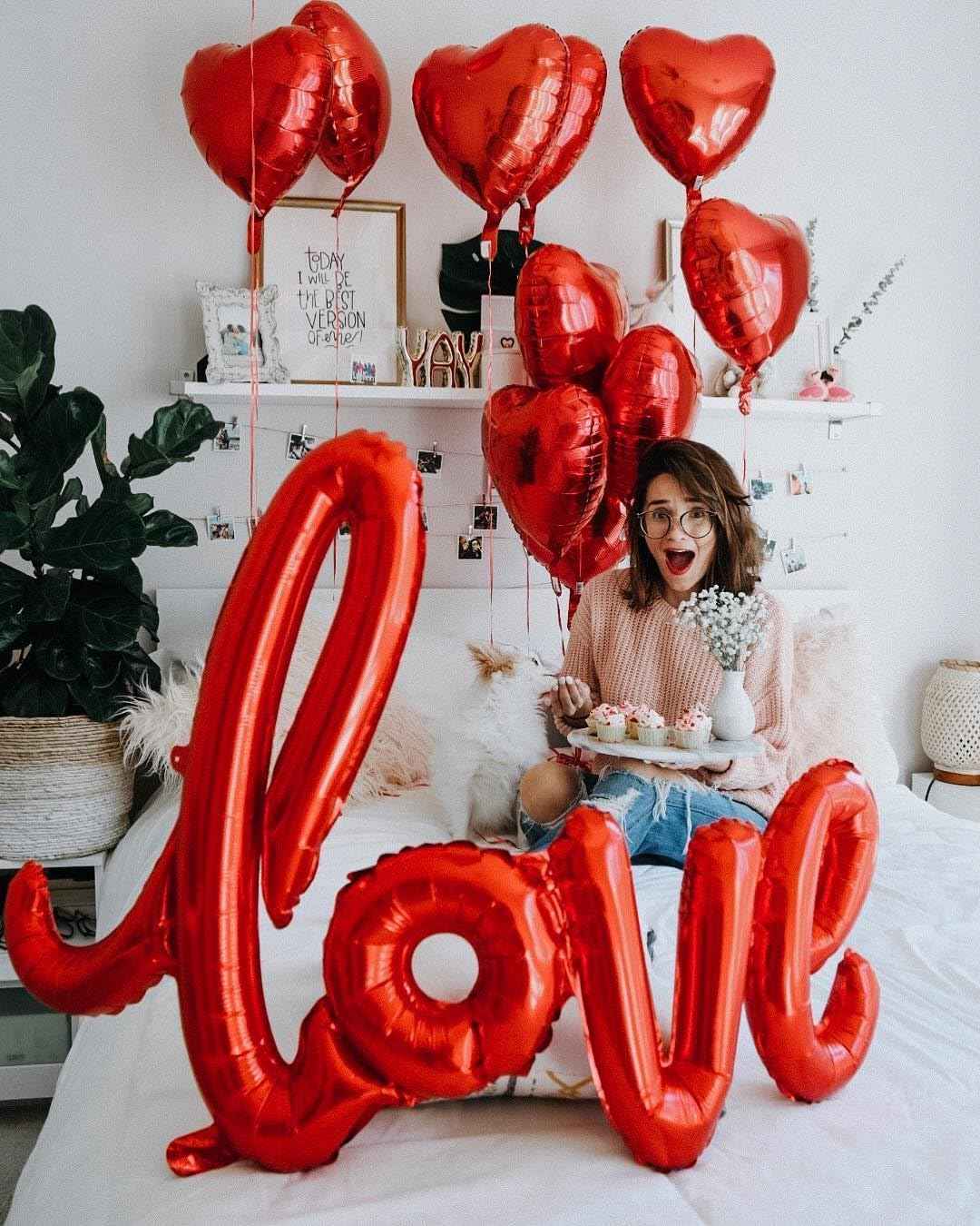 5 Pcs Red Heart Shaped Balloons Red Love Valentine Balloons for Valentines Day Bridal Shower Wedding Party Decorations