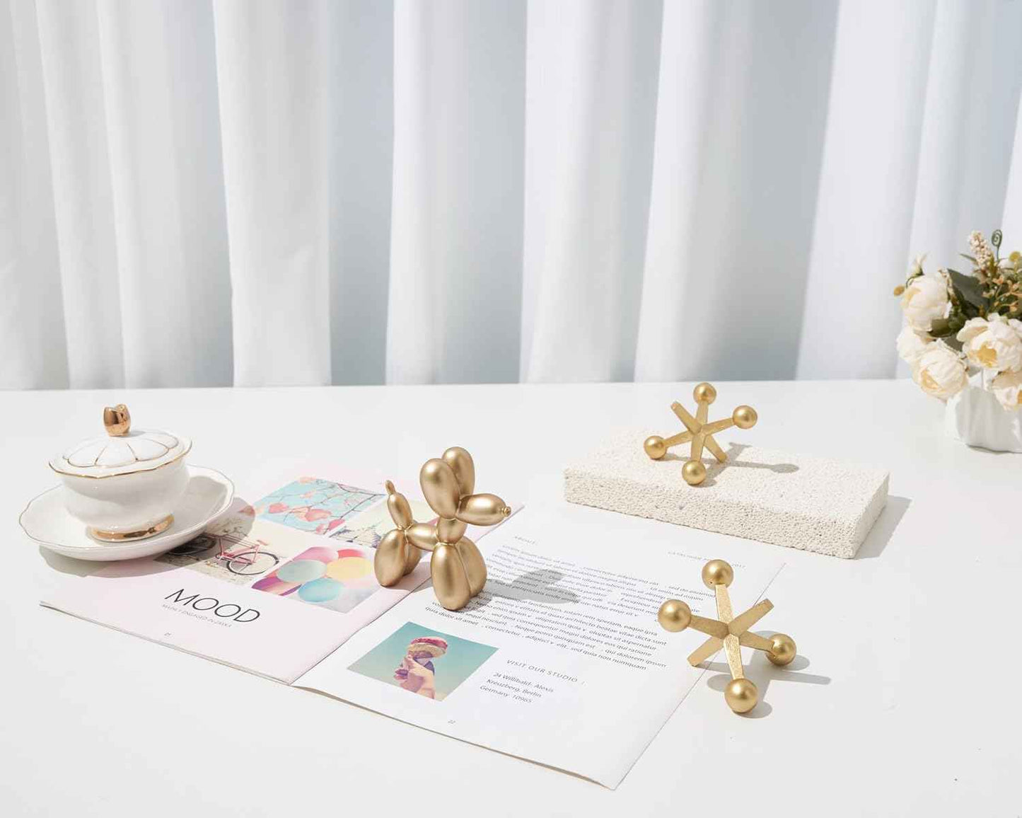 Red Balloon Dog Statue Decor, 4 inch Small Knick Knacks Balloon Dog Animal for Desk Shelf Décor