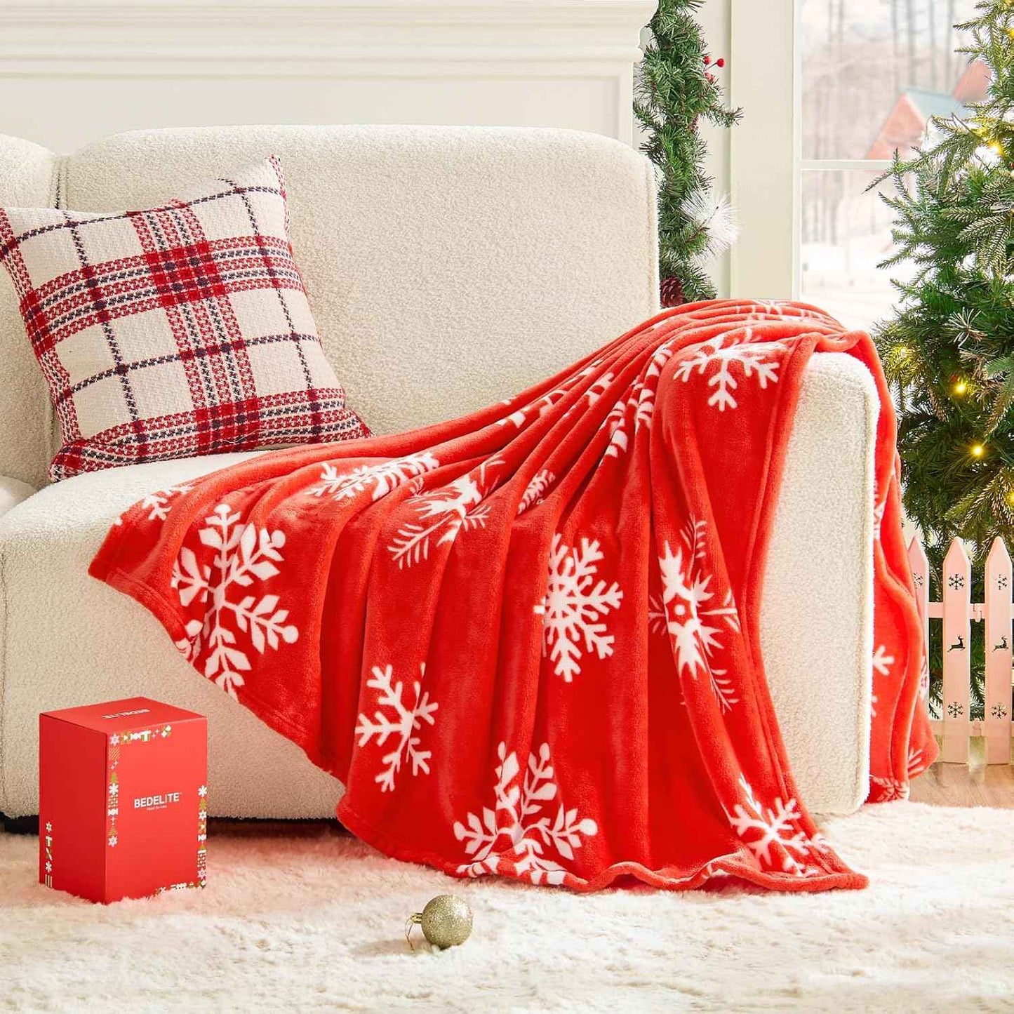 BEDELITE Christmas Throw Blanket– Cozy Holiday Blanket with Red Snowflake Design, Soft Lightweight Fleece Christmas Blanket for Couch & Bed, Festive Home Décor & Gift, 50"x60"
