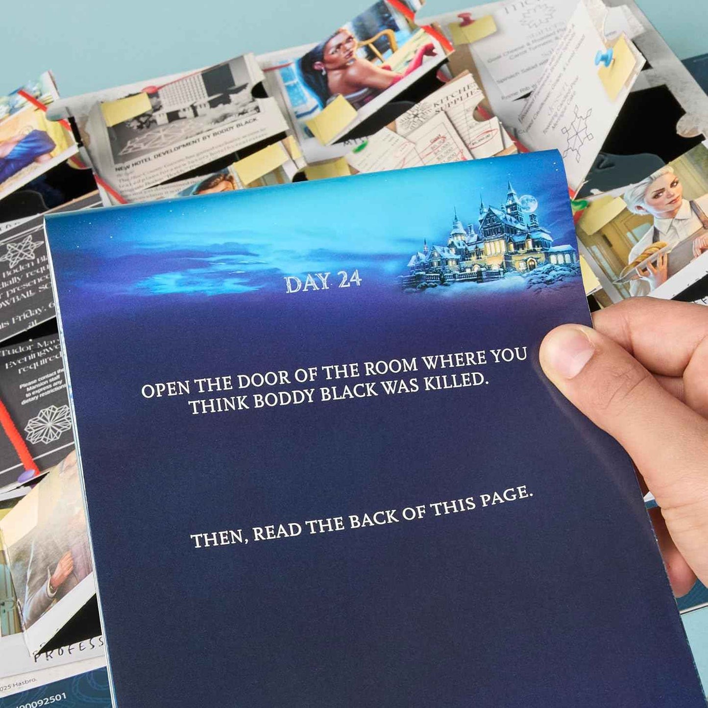 Clue Advent Calendar: Secrets Under Snowfall | 24 Days | Family Mystery Games | with 6 Winter-Themed Tokens and Surprise | Ages 10+ | 1+ Players