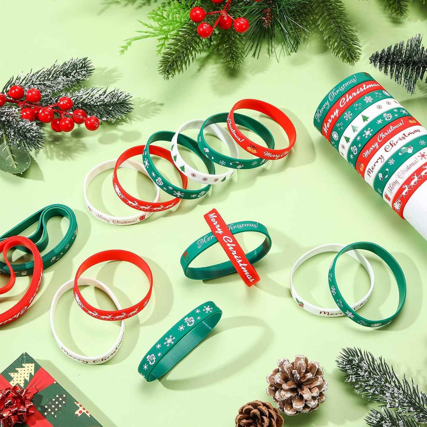 Syhood 200 Pieces Christmas Silicone Bracelets Rubber Wristbands Bulk Merry Christmas Bracelets Gifts for Kids Adult Xmas Party Favors Stocking Stuffers, 10 Style (Red, Dark Green, White)