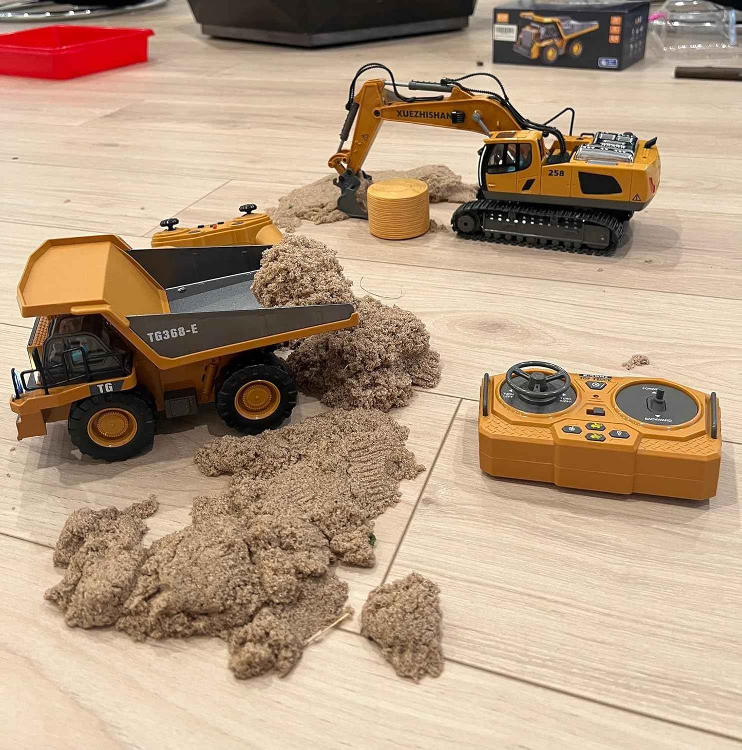 KIDMARKT Remote Control Excavator Toy for Boys | 11-Channel Metal Construction Truck with Lights, 2×1200mAh Batteries, 120-Min Playtime | RC Excavator Toys for Kids Ages 3-12, STEM Gift for Birthday