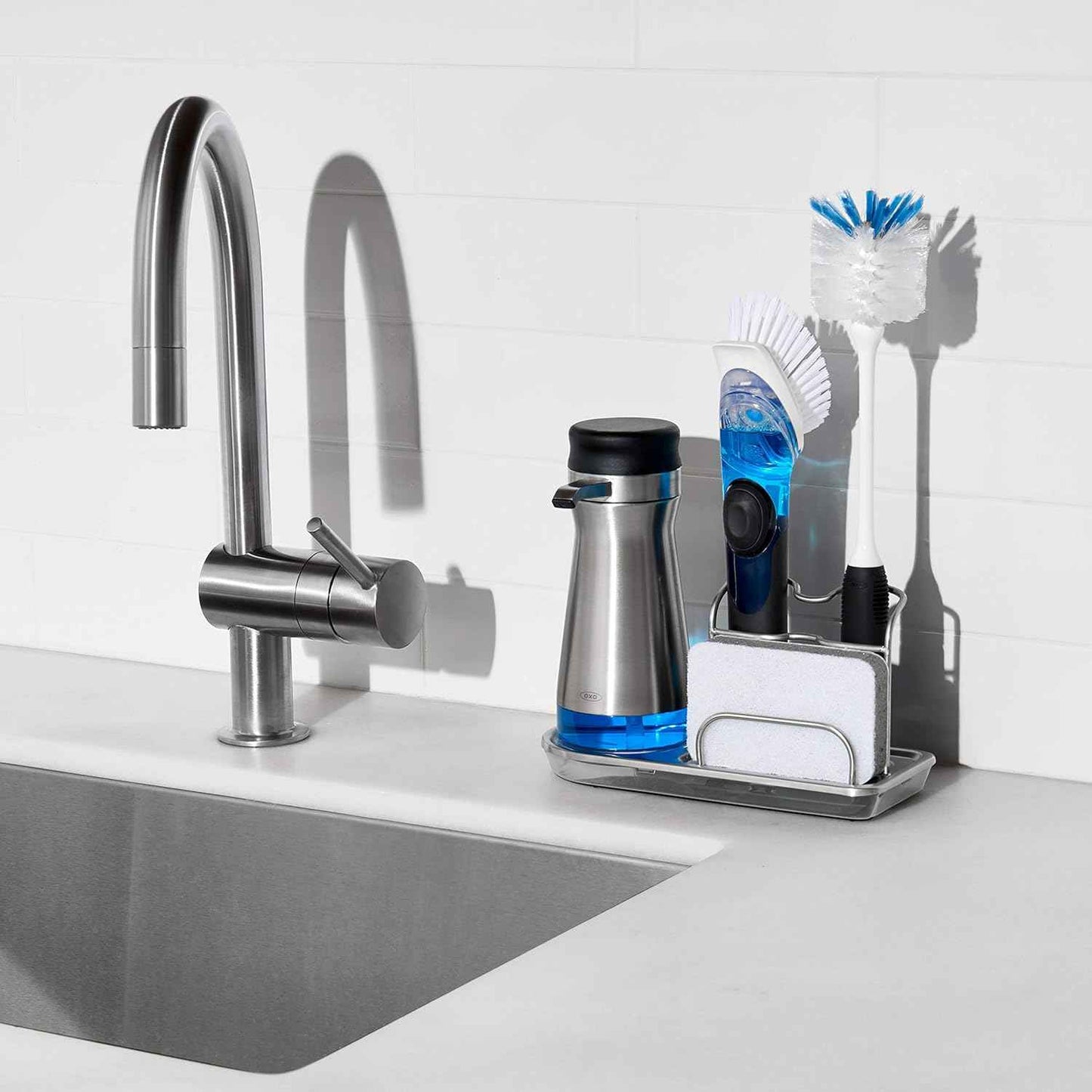 OXO Good Grips Bottle Brush, Dual-Bristle Cleaning for Bottles, Pitchers and Carafes, Flexible Neck Scrub Brush, Safe for Stemware and Delicate Glassware, Dishwasher Safe