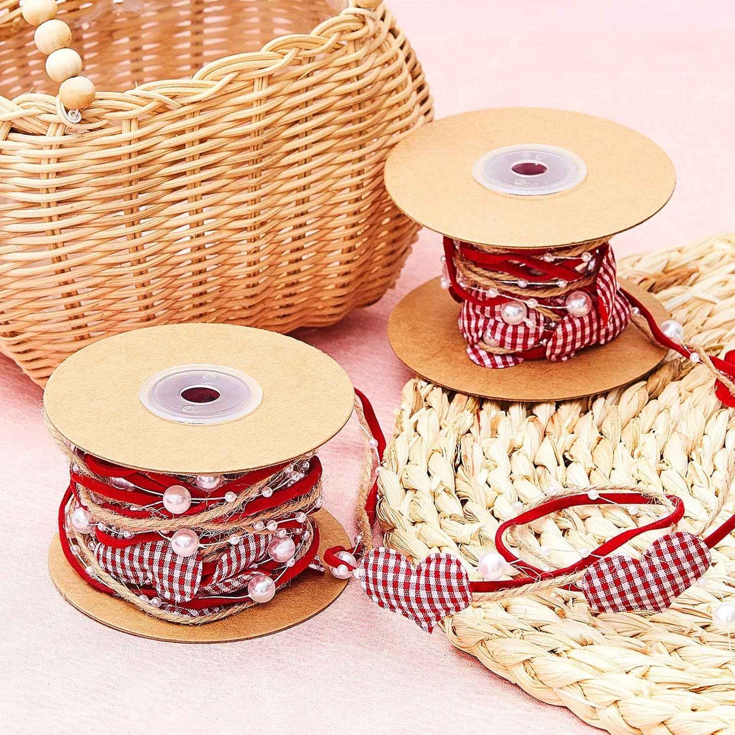 11 Yard/ 2 Rolls Valentine's Day Heart Beads Ribbon Stain Heart Garland Wreath Ribbon for Valentine's Day Wedding DIY Wrapping Crafts Wreath Christmas Tree Sewing Decoration