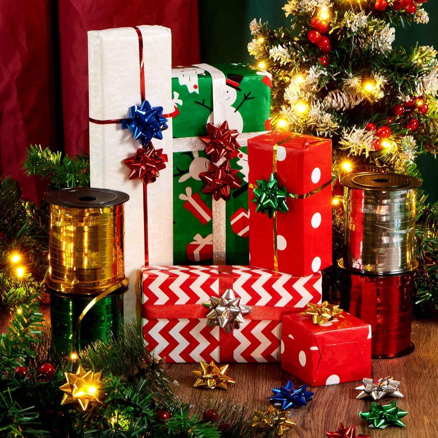 JOYIN Christmas 34 Pcs Bows and Ribbons Set, 4 Rolls of Curling Ribbons with 30 Pcs Bows, Gift Wrapping DIY for Holiday Crafts Decoration