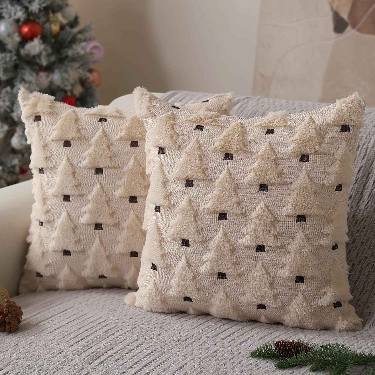 Christmas Pillow Covers 18x18 inch, Set of 2 Soft Plush Faux Fur Wool Throw Pillow Cases with Beige Christmas Tree Design