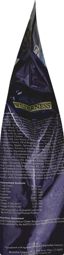 blue buffalo wilderness natural mature dry cat food 7+ years high-protein grain-free chicken 5-lb bag