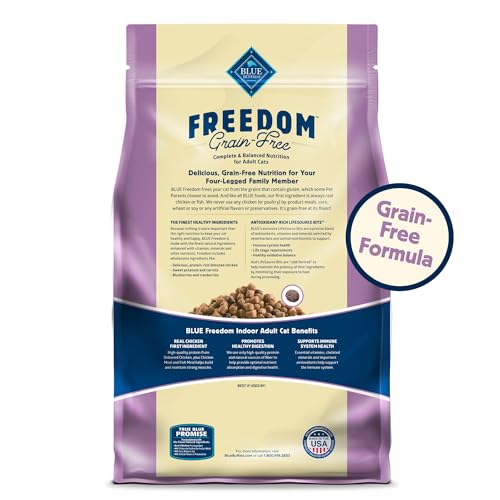 Blue Buffalo Freedom Grain-Free Adult Dry Cat Food 5-lb Bag, Complete Indoor Cat Nutrition with Chicken Recipe