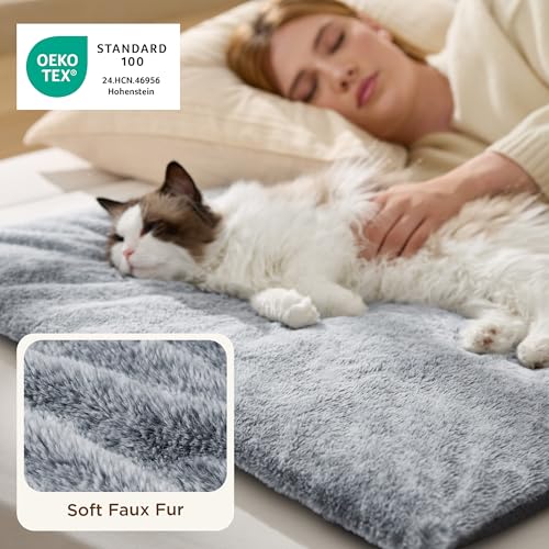 Bedsure self-warming cat bed with extra warm mat for cats & dogs, non-electric, anti-slip, 24" x 18", grey, removable cover