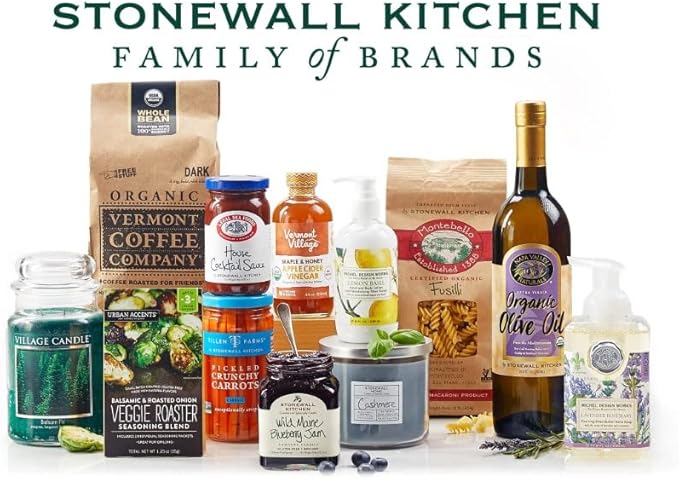 Village Candle Warm Apple Pie Large Glass Apothecary Jar Scented Candle, 21.25 oz, Brown