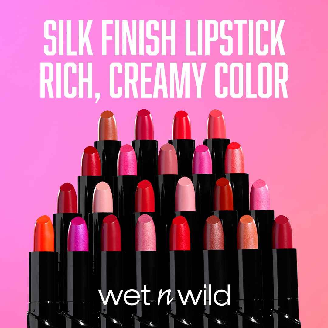 wet n wild Silk Finish Lipstick, Hydrating Rich Buildable Lip Color, Formulated with Vitamins A,E, & Macadamia for Ultimate Hydration, Cruelty-Free & Vegan - Cherry Frost