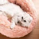 Pink cat bed for indoor cats, dog bed for small dogs, anti anxiety plush faux fur pet bed, 20/24 inches, medium size