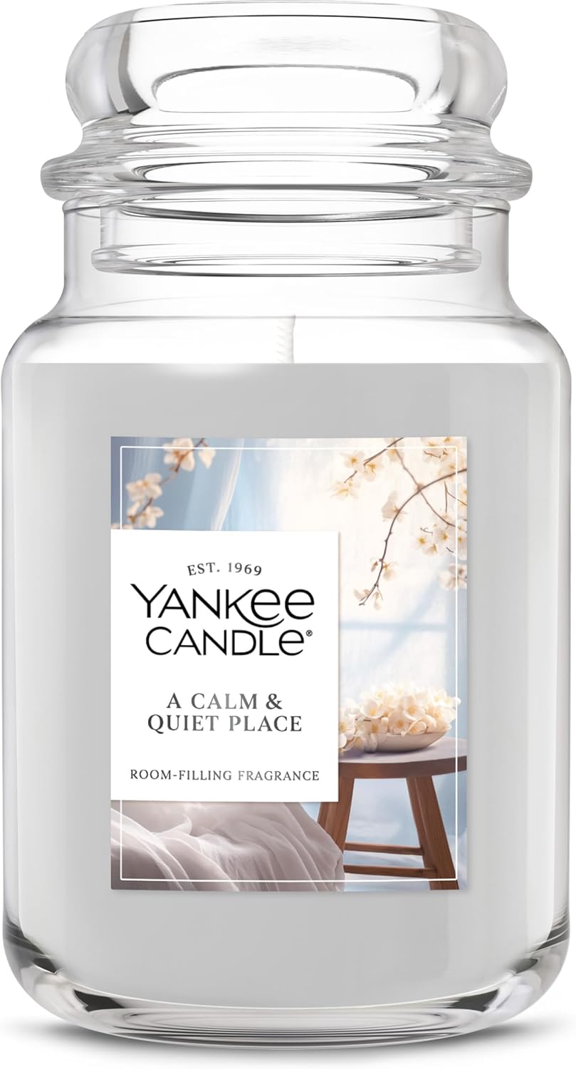 Yankee Candle, Warm Luxe Cashmere Fall Scented Candle, 22oz Large Jar with up to 150 Hour Burn Time