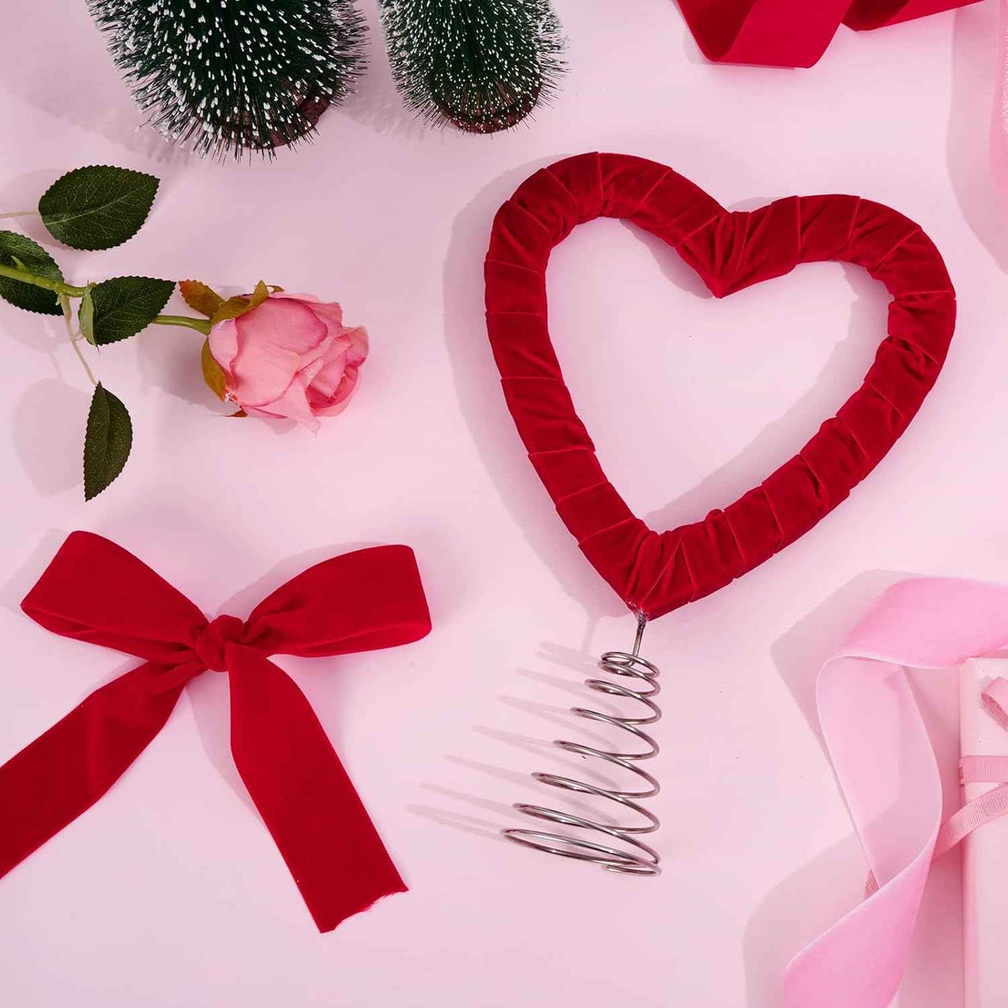Valentine's Day Heart Tree Topper with 2 Rolls Velvet Ribbon, Velvet Tree Topper Decorations Red Pink Ribbon Ornaments for Valentine's Day Wedding Holiday Party Supplies Gifts Home Decor