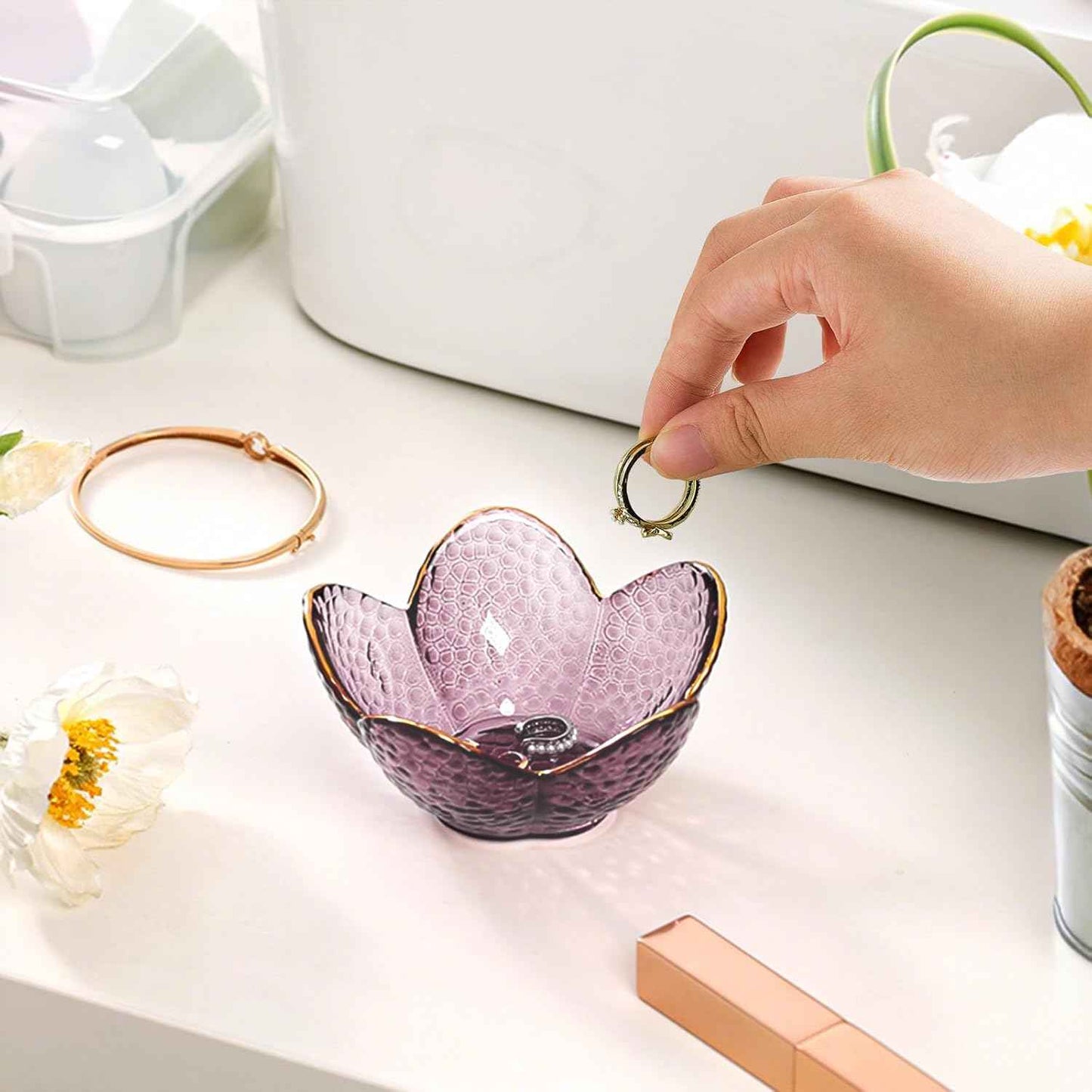 Purple Flower Jewelry Dish Glass Ring Holder Dish Jewelry Tray Cute Vanity Organizer Aesthetic Nightstand Bathroom Room Decor Trinket Dish Valentine's Friendship Christmas Birthday Gifts for Women
