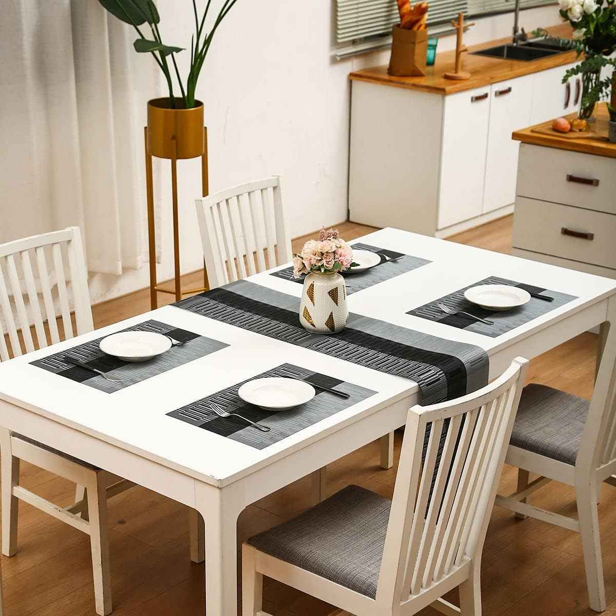 HeloHo Black Placemats Set of 4 Heat-Resistant Washable Place Mats Non-Slip Vinyl Woven Table Mats Wipeable Placemat for Kitchen Dining Table Decoration Indoor Outdoor