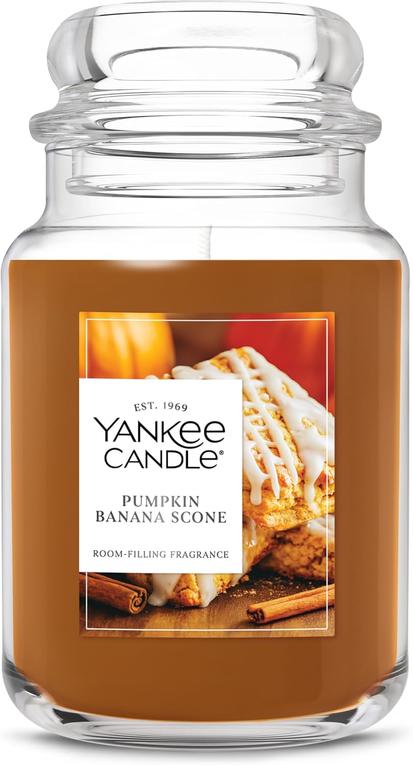 Yankee Candle Autumn Wreath, Fall Scented Candle, 22oz Large Jar with up to 150 Hour Burn Time