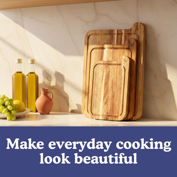 Non-toxic cutting board set made from FSC certified acacia wood, free of mineral oil, includes 3 chopping boards.