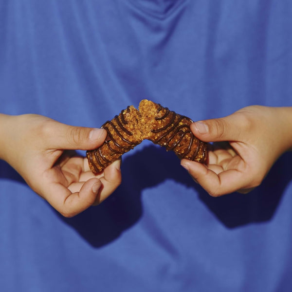 Soft-baked energy snack bars with 12g whole grains and USDA organic granola