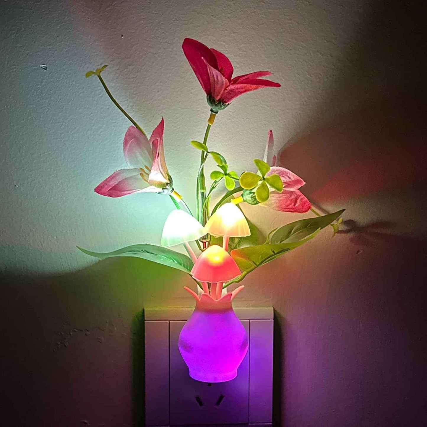 Plug-in Night Light with Auto Light Sensor, RGB LED Mushroom Night Light Wall Based Flower Lamp 1W Energy Efficient Nursery Nightlight for Kids Room, Bedroom, Nursery, Lounge, Hallway and Stairs | Nursery Nightlight, Auto Light Sensor, Energy Efficient, W