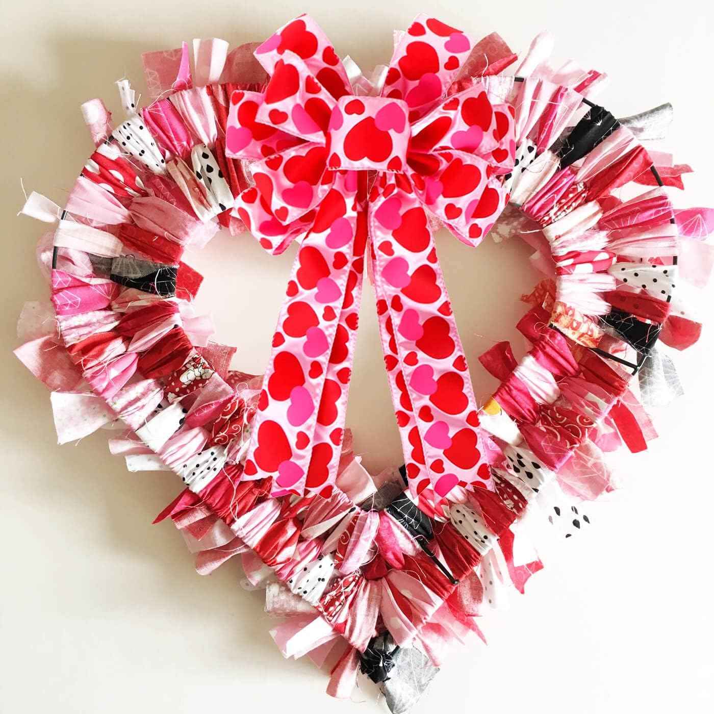 Valentine Tree Topper Bow with Heart Decorations, 11.4”x19.6” Large Red Pink Valentines Wreath Bow Decor for Valentine's Day Wedding Holiday Party Wall Home Front Door Decorative