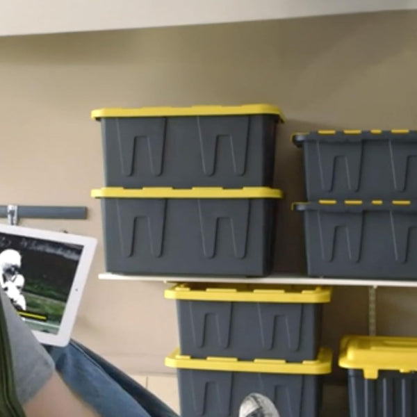 Heavy Duty Plastic Storage Bins with Lids, 15 Gallon, Black/Yellow
