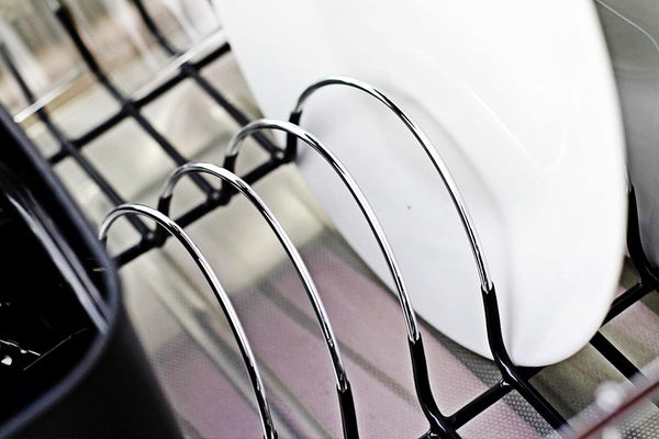 Small Chrome-Plated Steel Dish Drainer with Detachable Cutlery Cup