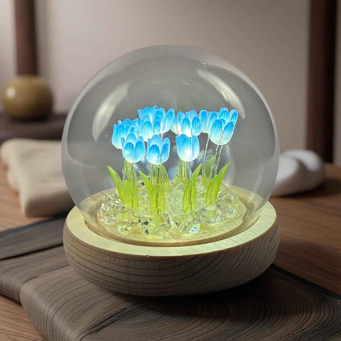 Tulip Lamp Glass Globe - Illuminated Flower Lamp with Glowing Blooms on Wooden Base - Battery-Powered Decorative Night Light for Bedroom, Living Room & Home Decor | Tulip and Rose Infinity Mirror, Gift for Women or Girl, Fully Assembled, in a Glass, Cuten