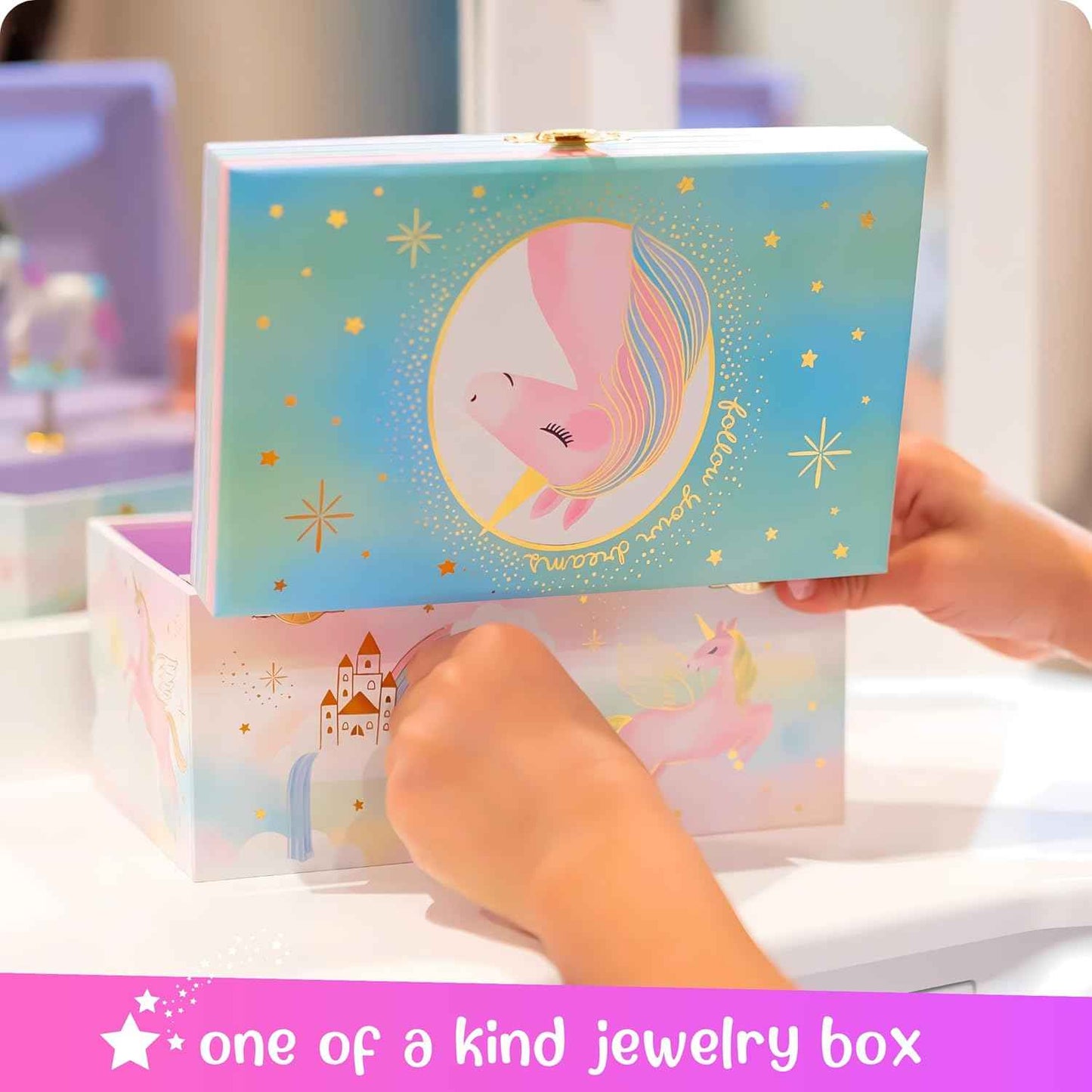Giggle & Honey Musical Jewelry Box for Girls - Kids Jewelry Box, Unicorn Toys for Girls 4-6, Unicorn Gifts, 6 x 4.7 x 3.5 in