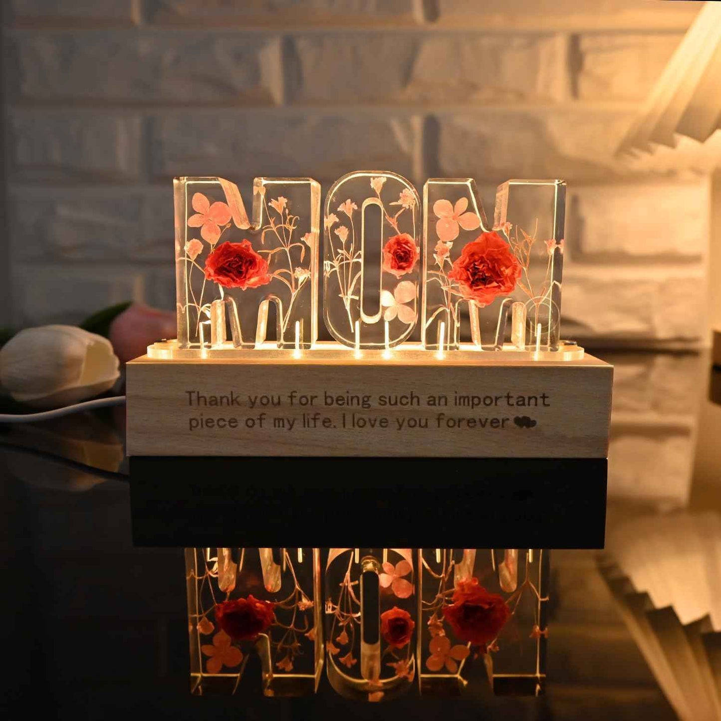 Britrio Gift for Mom Women Grandma Rose Dry Flower Night Light Lamp for Mother's Day Mom Birthday from Son Daughter Dried Pressed Flower Letter Led Light Christmas Gift Home Bedroom Decor