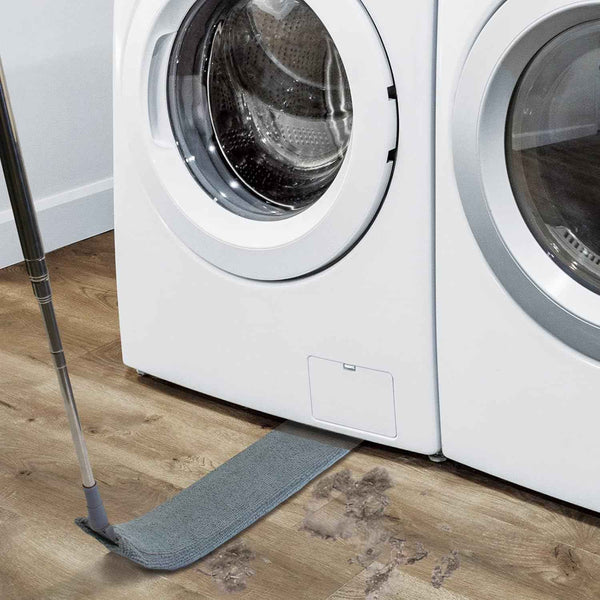 Retractable gap dust cleaner with 60-inch extension pole and 3 microfiber cloths for easy cleaning under appliances and furniture