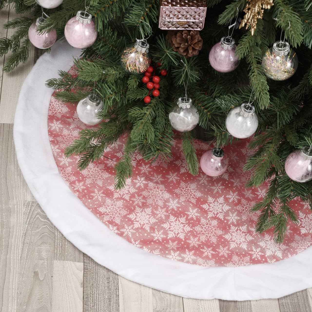 Flash World 48 Inch Large Christmas Tree Skirt Xmas Soft Cover Mat Decor Snowflake Collar Farmhouse Tree Skirt for Holiday Ornaments Party Home Indoor Decorations (Red, 48INCH)