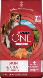 purina one natural sensitive stomach dry dog food plus skin & coat formula salmon 31.1 lb bag