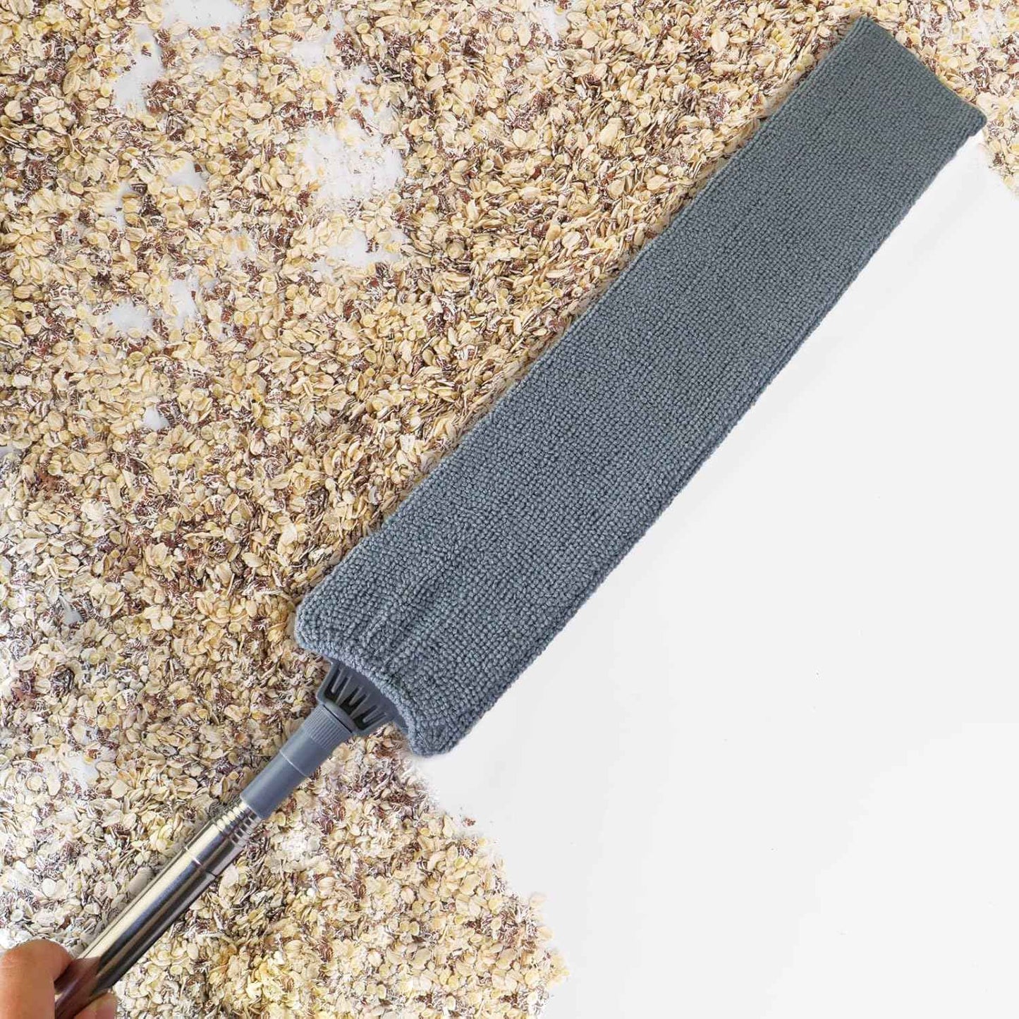 Retractable Gap Dust Cleaner with Extension Pole, Cleaning Tools with 3 Microfiber Dusting Cloths, Extendable Long Handle Duster for Cleaning Under Refrigerator Furniture Appliance