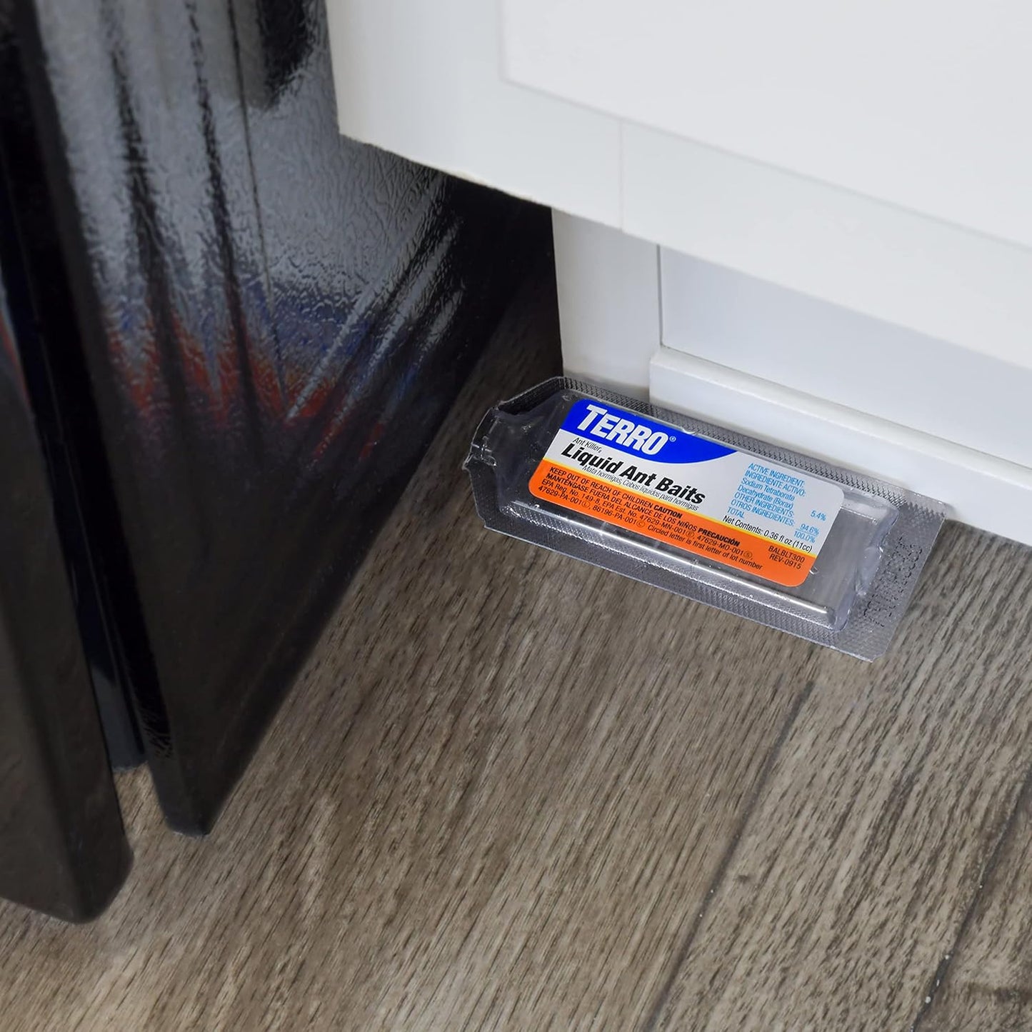 TERRO Ant Killer Bait Stations T300-3SR - Liquid Bait to Eliminate Ants - 18 Count Stations for Effective Indoor Ant Control