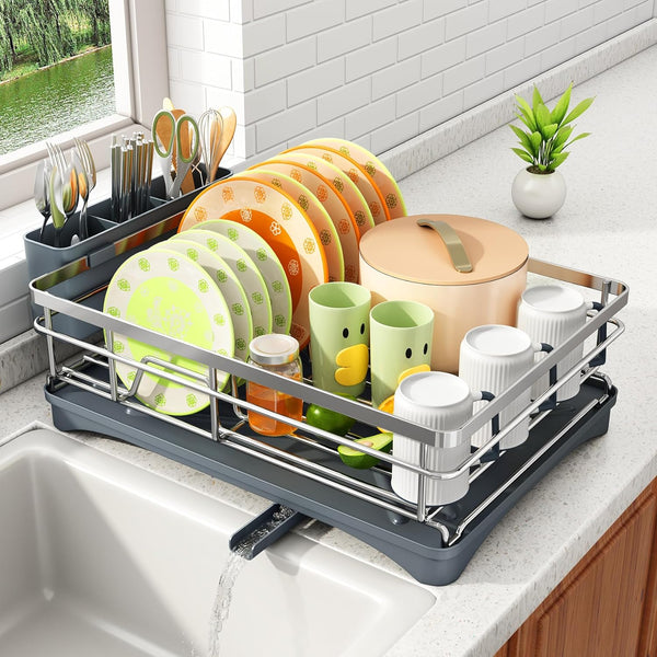 Large capacity dish drying rack with rust resistant material