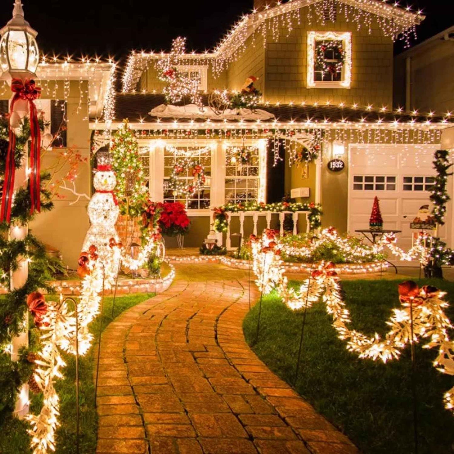 TW SHINE 200 LED Christmas Lights, 66FT Warm White Outdoor Plug-In String Lights with 8 Modes, Waterproof Holiday Décor