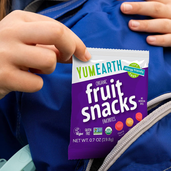 YumEarth Organic Fruit Snacks (Pack of 35) - 0.7 Ounce Snack Packs, Allergy Friendly, Gluten Free, Non-GMO, Dye Free