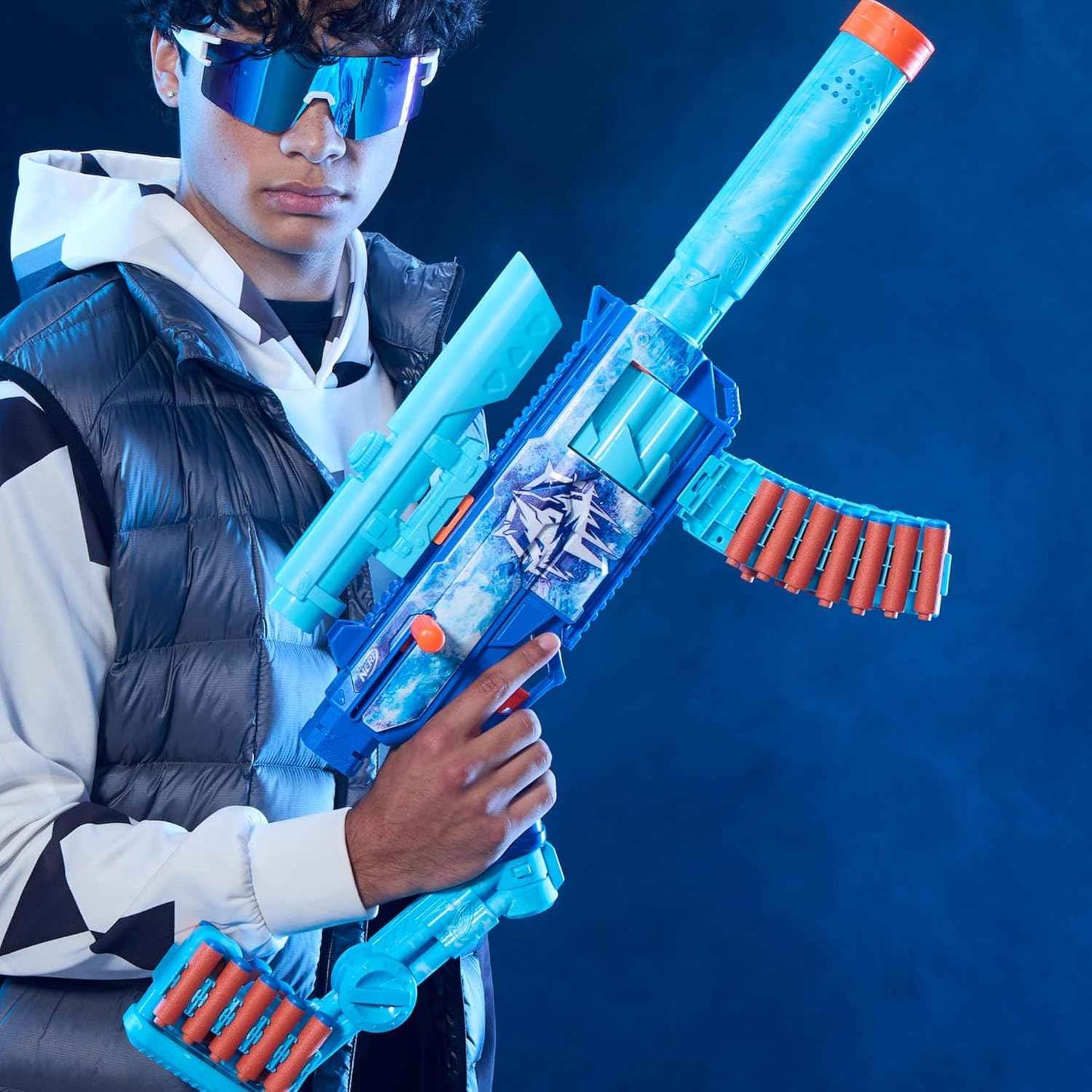 Nerf Loadout FrostFusion Blaster, 4 Interchangeable Attachment Accessories, 30 Nerf N1 Darts, Kids Outdoor Toys, Ages 8+ (Amazon Exclusive)