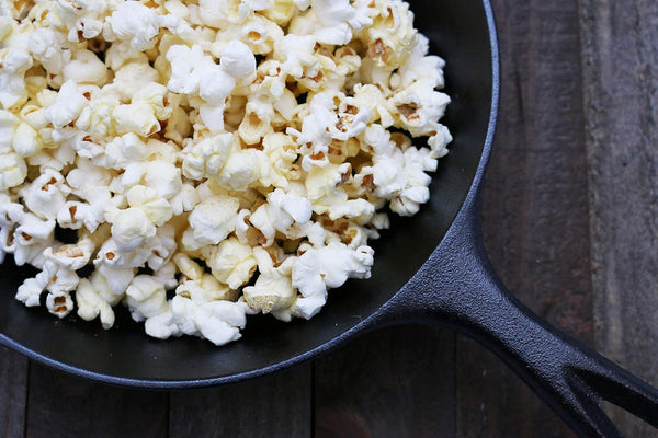 Preferred Popcorn Organic Popcorn, 28 Ounce Bag, Pack of 4, 30 Servings Per Bag