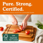 Non-toxic cutting board set made from FSC certified acacia wood, free of mineral oil, includes 3 chopping boards.